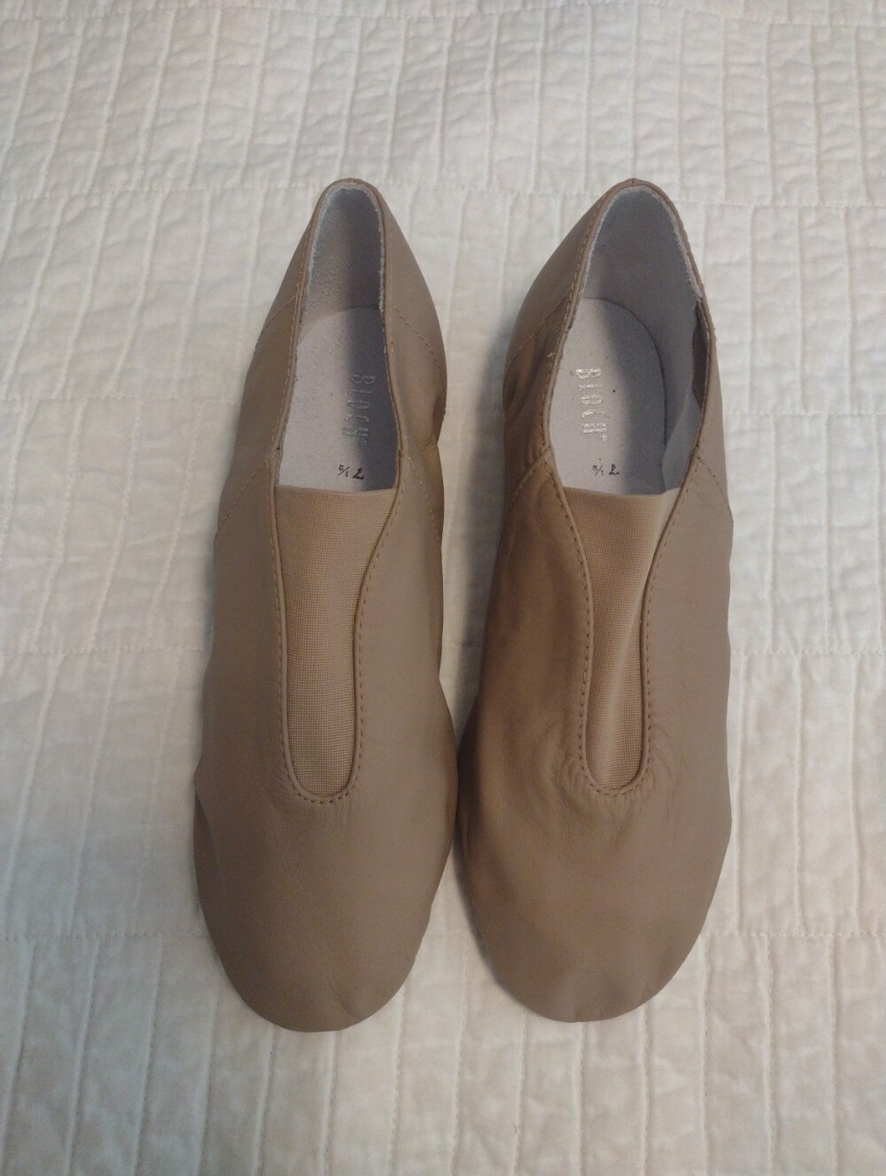 NEW Bloch Ladies 7.5 Super Jazz Slip On Jazz Shoes Tan Genuine Leather Dance - Picture 2 of 8